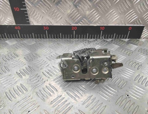 Замок двери передней правой Mercedes Sprinter I (W901-905) 1995-2006  Mercedes Sprinter Sprinter I (W901-905) 1995-2006