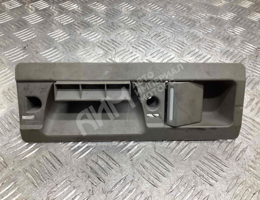 Ручка внутренняя задняя правая Mercedes Vito (W638) 1996-2003  Mercedes Vito Vito (W638) 1996-2003