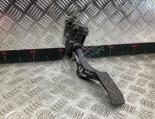 Педаль газа Volkswagen Transporter T5 (7H) 2003-2015  Volkswagen Transporter Transporter T5 (7H) 2003-2015