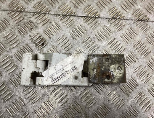 Петля двери Mercedes Sprinter I (W901-905) 1995-2006  Mercedes Sprinter Sprinter I (W901-905) 1995-2006