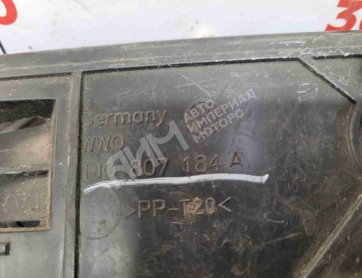 Кронштейн крепления бампера переднего Volkswagen Golf IV (1J) 1997-2004  Volkswagen Golf Golf IV (1J) 1997-2004