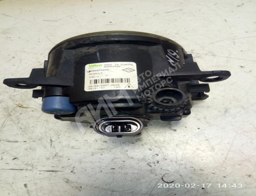 Фара противотуманная левая Renault Megane II 2002-2006  Renault Megane Megane II 2002-2006