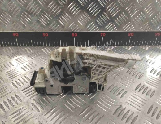 Замок двери передней левой Mercedes Sprinter II (W906) 2006-2013  Mercedes Sprinter Sprinter II (W906) 2006-2013
