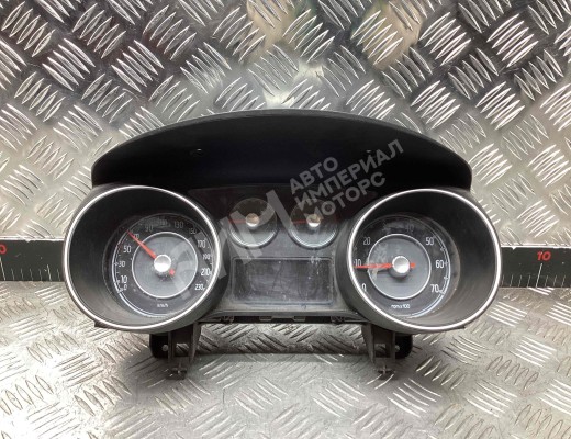 Щиток приборов (приборная панель) Fiat G. Punto (199) 2005-2011  Fiat Grande Punto G. Punto (199) 2005-2011