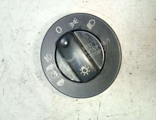 Переключатель света Audi A4 B6 (8EC, 8E5) 2000-2004  Audi A4 A4 B6 (8EC, 8E5) 2000-2004