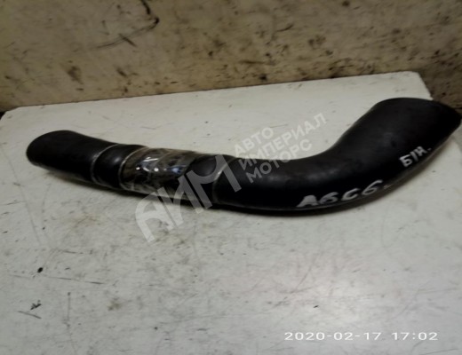 Патрубок интеркулера Audi A6 C6 (4F) 2004-2008  Audi A6 A6 C6 (4F) 2004-2008