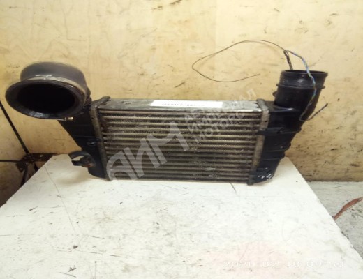 Интеркулер Audi A4 B7 (8EC, 8ED) 2004-2008  Audi A4 A4 B7 (8EC, 8ED) 2004-2008