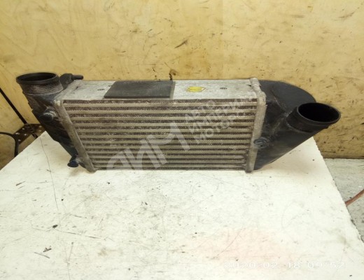 Интеркулер Audi A4 B7 (8EC, 8ED) 2004-2008  Audi A4 A4 B7 (8EC, 8ED) 2004-2008