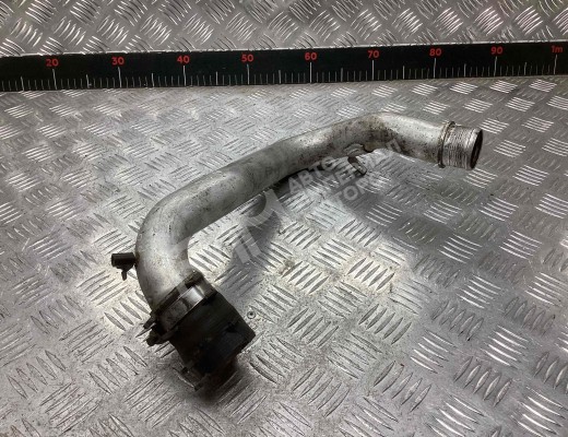 Патрубок интеркулера Audi A6 C6 (4F) 2004-2008  Audi A6 A6 C6 (4F) 2004-2008