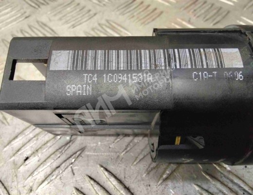 Переключатель света Volkswagen Golf IV (1J) 1997-2004  Volkswagen Golf Golf IV (1J) 1997-2004