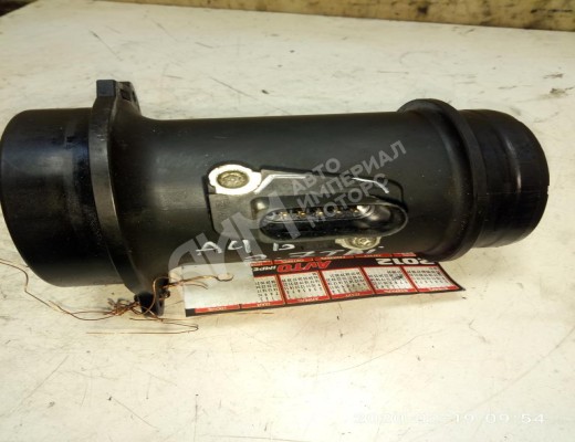 Расходомер воздуха Audi A4 B7 (8EC, 8ED) 2004-2008  Audi A4 A4 B7 (8EC, 8ED) 2004-2008