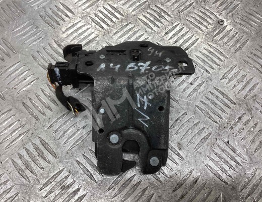 Замок багажника Audi A4 B7 (8EC, 8ED) 2004-2008  Audi A4 A4 B7 (8EC, 8ED) 2004-2008