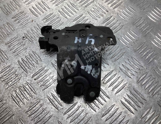 Замок багажника Audi A4 B7 (8EC, 8ED) 2004-2008  Audi A4 A4 B7 (8EC, 8ED) 2004-2008