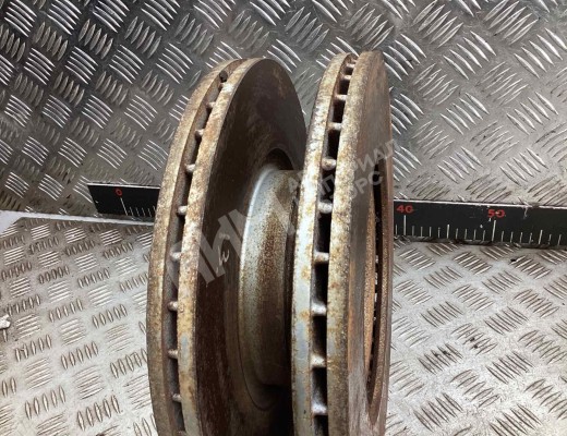 Диск тормозной передний Mazda 5 I (CR) 2005-2010  Mazda 5 5 I (CR) 2005-2010