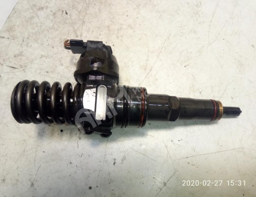 Форсунка Volkswagen Touran I (1T) 2003-2006  Volkswagen Touran Touran I (1T) 2003-2006