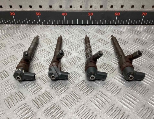 Форсунка Opel Astra H 2004-2007  Opel Astra Astra H 2004-2007