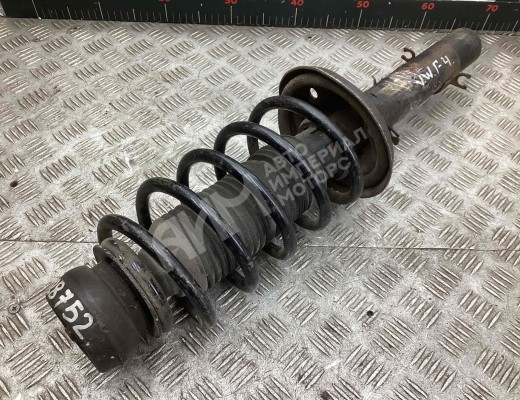 Стойка передняя левая Volkswagen Golf IV (1J) 1997-2004  Volkswagen Golf Golf IV (1J) 1997-2004