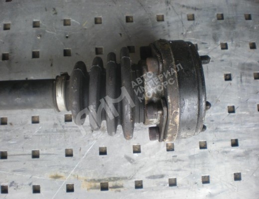 Полуось передняя левая (приводной вал, ШРУС) Renault Laguna I (X56) 1993-2001  Renault Laguna Laguna I (X56) 1993-2001