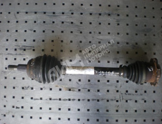Полуось передняя левая (приводной вал, ШРУС) Volkswagen Golf IV (1J) 1997-2004  Volkswagen Golf Golf IV (1J) 1997-2004