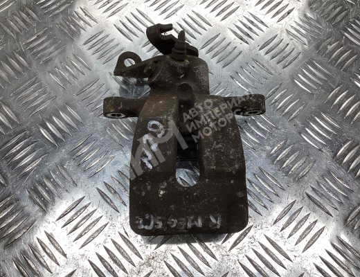 Суппорт задний левый Renault Scenic II (JM) 2003-2006  Renault Scenic Scenic II (JM) 2003-2006