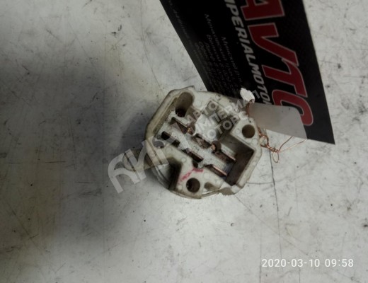 Замок зажигания Nissan Almera II (N16) 2000-2006  Nissan Almera Almera II (N16) 2000-2006