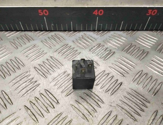 Реле стеклоочистителей (дворников) Volkswagen Golf II 1983-1992  Volkswagen Golf Golf II 1983-1992