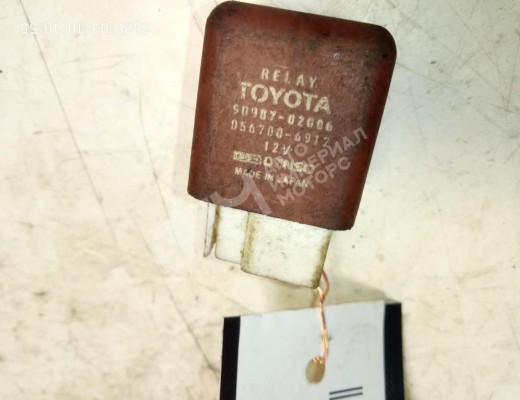 Реле (прочие) Toyota Avensis I (T220) 1997-2003  Toyota Avensis Avensis I (T220) 1997-2003