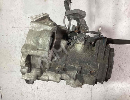 КПП механическая (МКПП) 5-ступенчатая Volkswagen Golf V (1K) 2004-2009  Volkswagen Golf Golf V (1K) 2004-2009