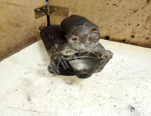 Стартер Volvo V40 I (VW) 1995-2000  Volvo V40 V40 I (VW) 1995-2000