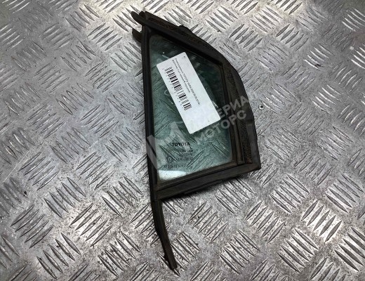 Форточка передняя правая Toyota Yaris II (XP90) 2005-2011  Toyota Yaris Yaris II (XP90) 2005-2011