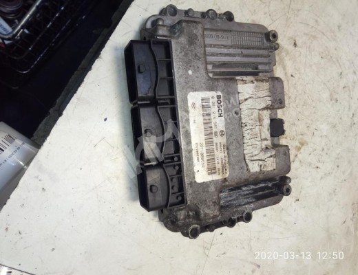 Блок управления двигателем Renault G. Scenic I (JM) 2004-2009  Renault Grand Scenic G. Scenic I (JM) 2004-2009