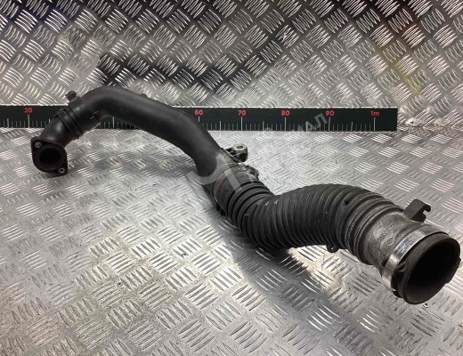 Патрубок впускного коллектора Renault Megane III 2009-2016  Renault Megane Megane III 2009-2016