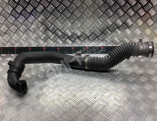 Патрубок впускного коллектора Renault Megane III 2009-2016  Renault Megane Megane III 2009-2016