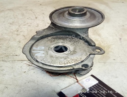 Натяжитель ремня генератора Volkswagen Polo IV (9N) 2005-2009 рестайлинг  Volkswagen Polo Polo IV (9N) 2005-2009 рестайлинг