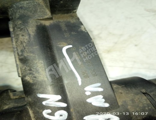 Корпус термостата Volkswagen Polo IV (9N) 2005-2009 рестайлинг  Volkswagen Polo Polo IV (9N) 2005-2009 рестайлинг