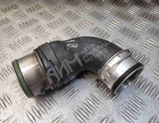 Патрубок интеркулера Volkswagen Touran I (1T) 2003-2006  Volkswagen Touran Touran I (1T) 2003-2006