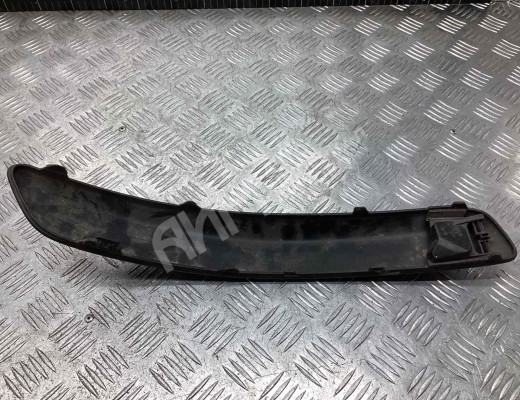 Молдинг бампера переднего Volkswagen Golf V (1K) 2004-2009  Volkswagen Golf Golf V (1K) 2004-2009