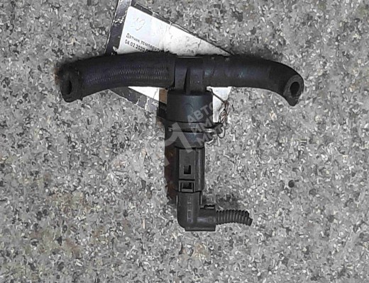 Датчик температуры Volkswagen Golf IV (1J) 1997-2004  Volkswagen Golf Golf IV (1J) 1997-2004