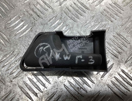 Ручка внутренняя задняя левая Volkswagen Golf III (1H) 1991-1997  Volkswagen Golf Golf III (1H) 1991-1997