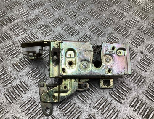 Замок двери задней правой Ford Mondeo I 1993-1996  Ford Mondeo Mondeo I 1993-1996