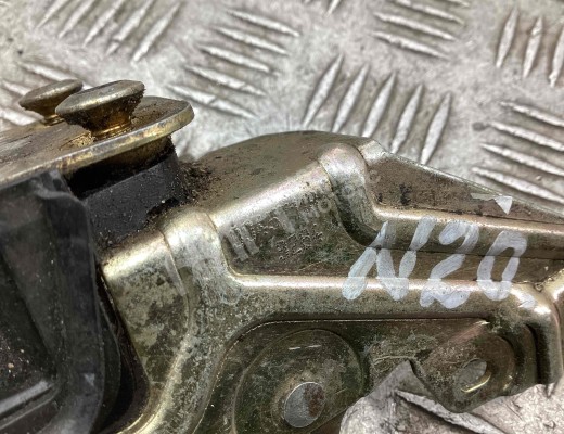 Замок двери передней правой Opel Omega B 1994-1999  Opel Omega Omega B 1994-1999