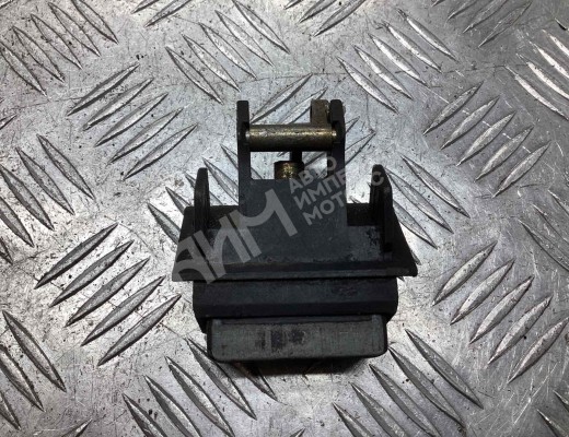 Кнопка открытия багажника Volkswagen Golf II 1983-1992  Volkswagen Golf Golf II 1983-1992