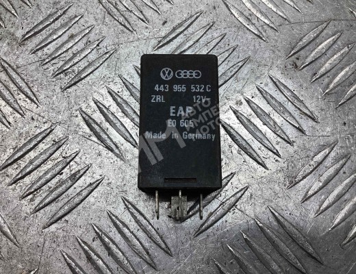 Реле (прочие) Volkswagen Passat B5 (3B) 1996-2000  Volkswagen Passat Passat B5 (3B) 1996-2000