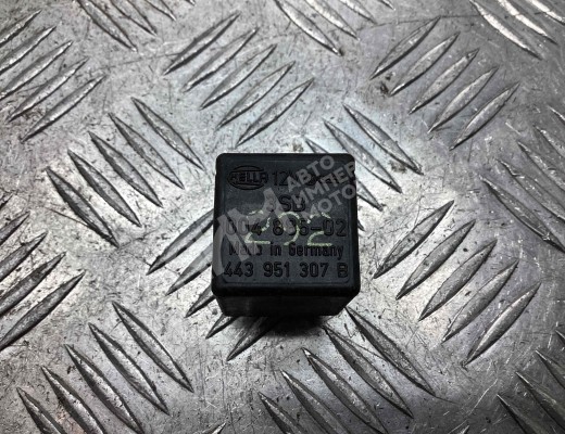 Реле (прочие) Audi A6 C5 (4B) 1997-2001  Audi A6 A6 C5 (4B) 1997-2001