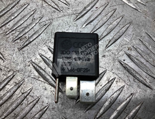 Реле (прочие) Volkswagen Passat B6 (3C) 2005-2010  Volkswagen Passat Passat B6 (3C) 2005-2010