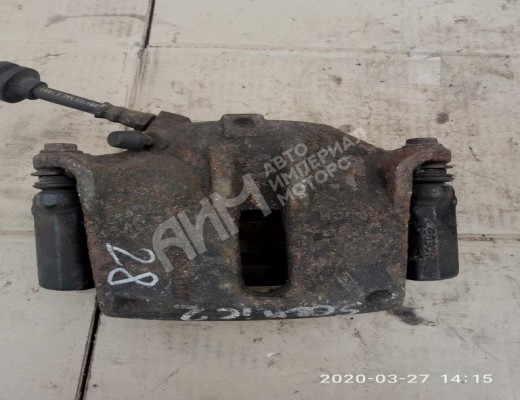 Суппорт передний правый Renault Scenic II (JM) 2003-2006  Renault Scenic Scenic II (JM) 2003-2006