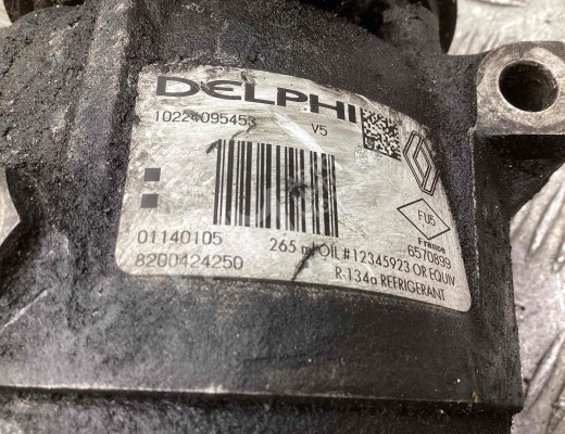 Компрессор кондиционера Renault Laguna II (X74) 2001-2005  Renault Laguna Laguna II (X74) 2001-2005