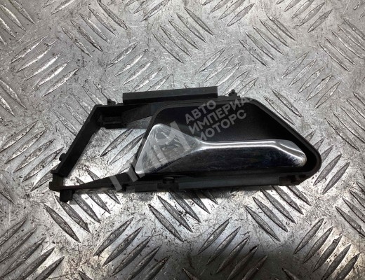 Ручка внутренняя передняя левая Mercedes E (W124) 1985-1996  Mercedes E E (W124) 1985-1996