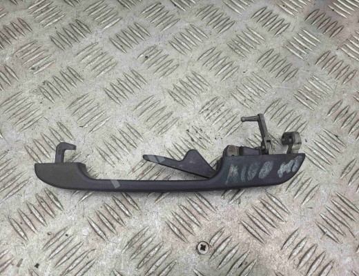 Ручка наружная задняя правая Audi 100 C3 1982-1991  Audi 100 100 C3 1982-1991