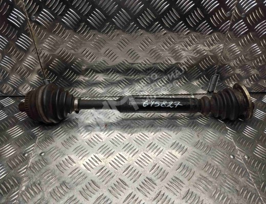 Полуось передняя правая (приводной вал, ШРУС) Volkswagen Passat B5 (3B) 1996-2000  Volkswagen Passat Passat B5 (3B) 1996-2000